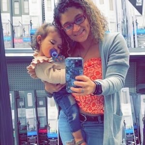 Meet your Posher, Leonna